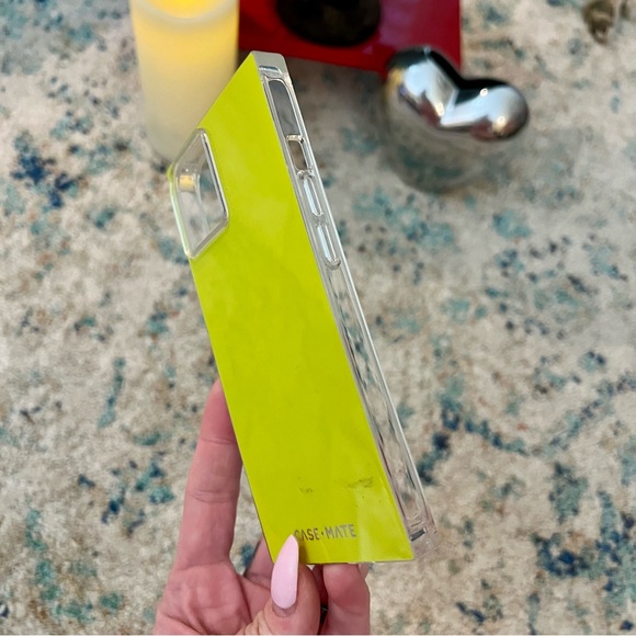Case-Mate 🎾 NEW Blox Neon Yellow Green Square IPhone 13 Case - Picture 5 of 9